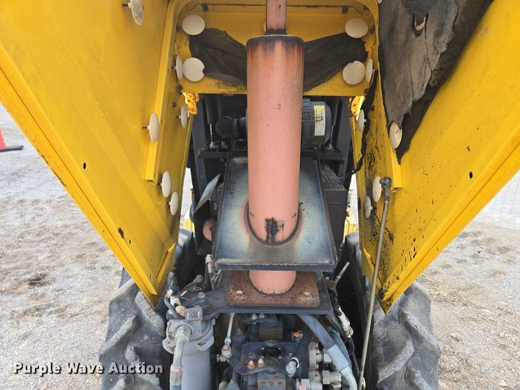 image for item EF1533 2004 Bomag BW124PDH-3 single drum vibratory roller