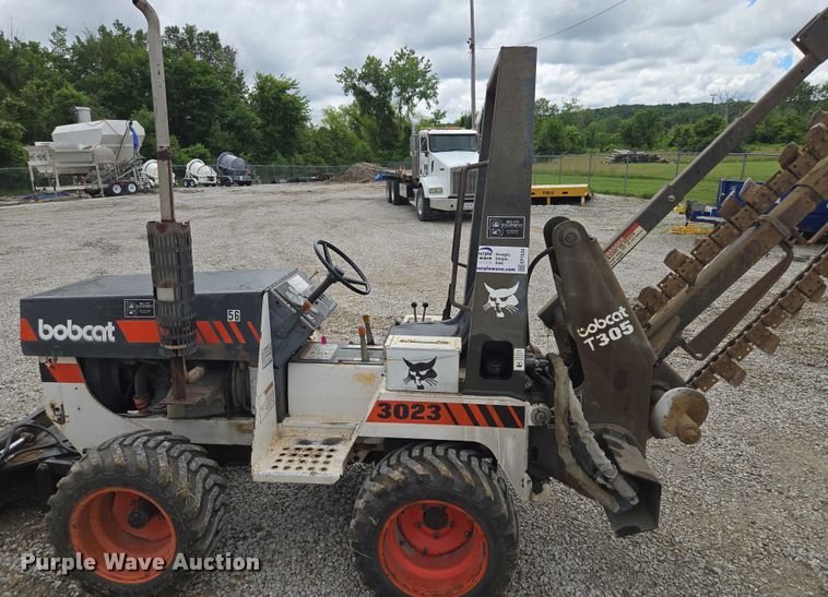 image for item EF1534 1989 Bobcat 3023 trencher