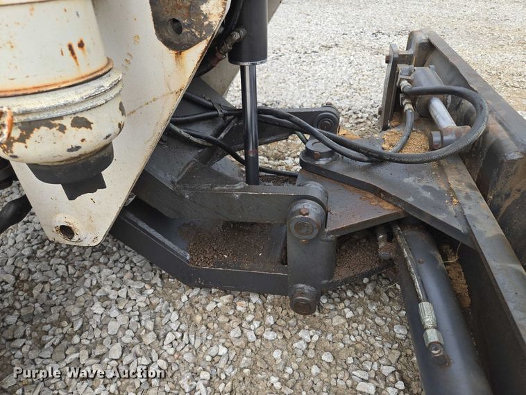 image for item EF1534 1989 Bobcat 3023 trencher