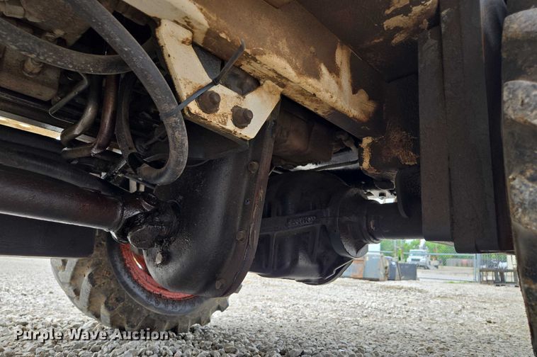 image for item EF1534 1989 Bobcat 3023 trencher