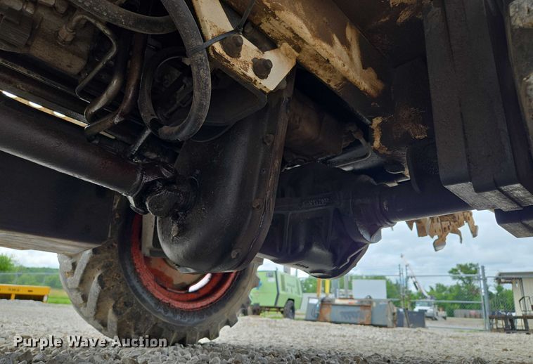 image for item EF1534 1989 Bobcat 3023 trencher