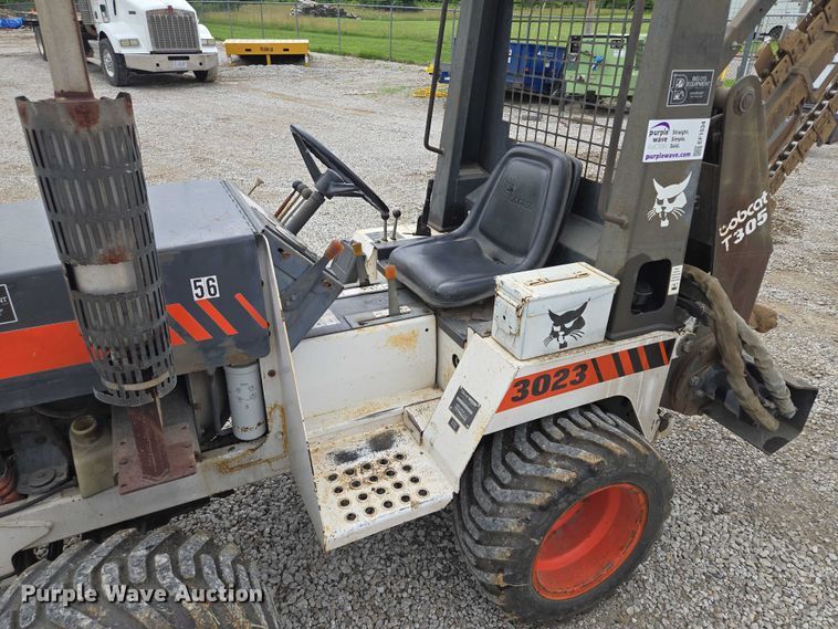 image for item EF1534 1989 Bobcat 3023 trencher