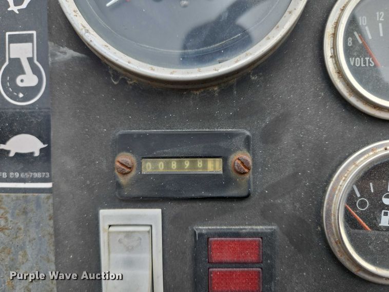 image for item EF1534 1989 Bobcat 3023 trencher