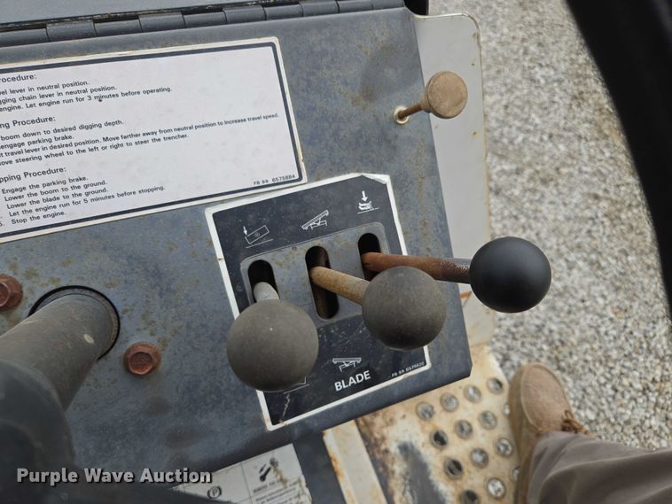 image for item EF1534 1989 Bobcat 3023 trencher