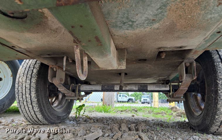 image for item EF1535 1991 Sullair 185DPQ-JJD air compressor