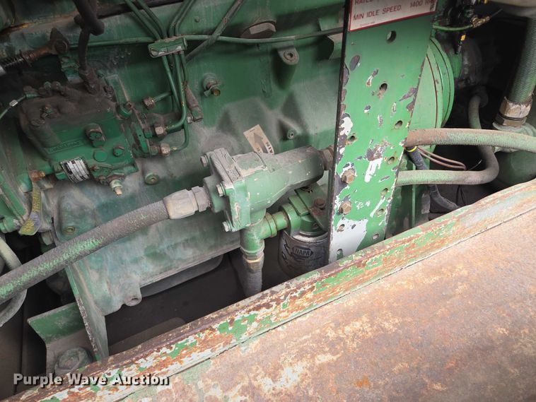 image for item EF1535 1991 Sullair 185DPQ-JJD air compressor