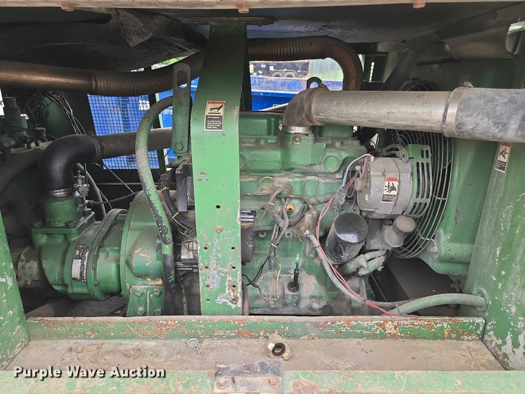 image for item EF1535 1991 Sullair 185DPQ-JJD air compressor