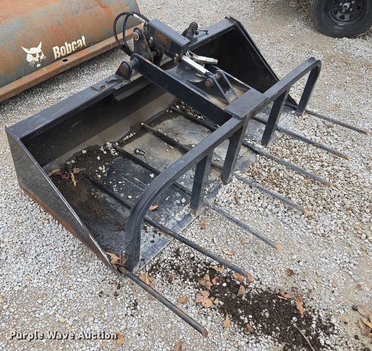 image for item EF1537 Skid steer grapple bucket