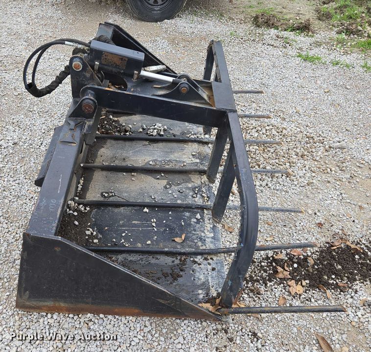 image for item EF1537 Skid steer grapple bucket