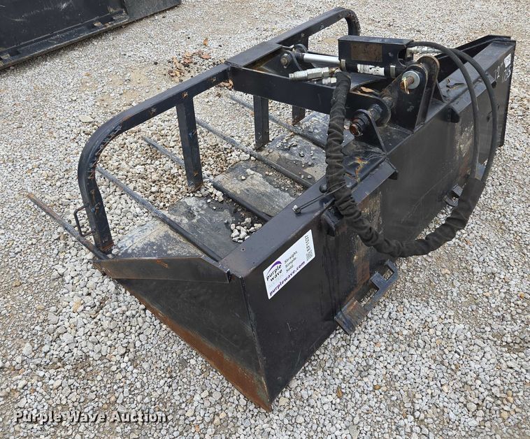 image for item EF1537 Skid steer grapple bucket