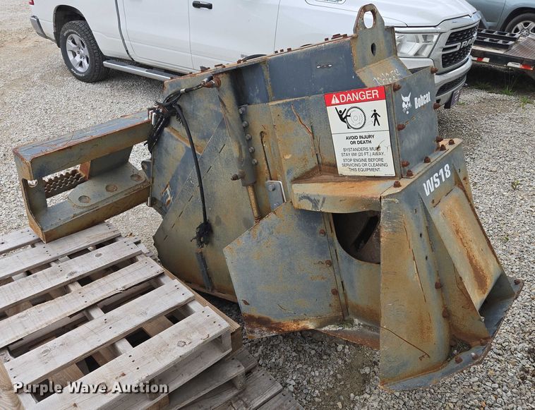 image for item EF1538 Bobcat WS18 skid steer rock saw