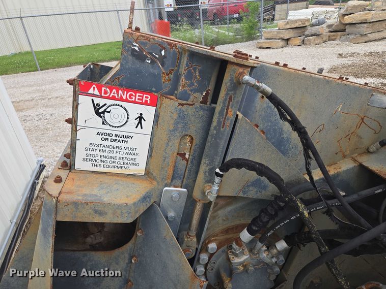 image for item EF1538 Bobcat WS18 skid steer rock saw