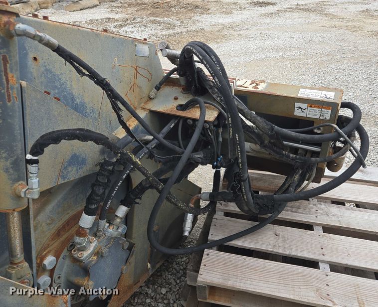 image for item EF1538 Bobcat WS18 skid steer rock saw