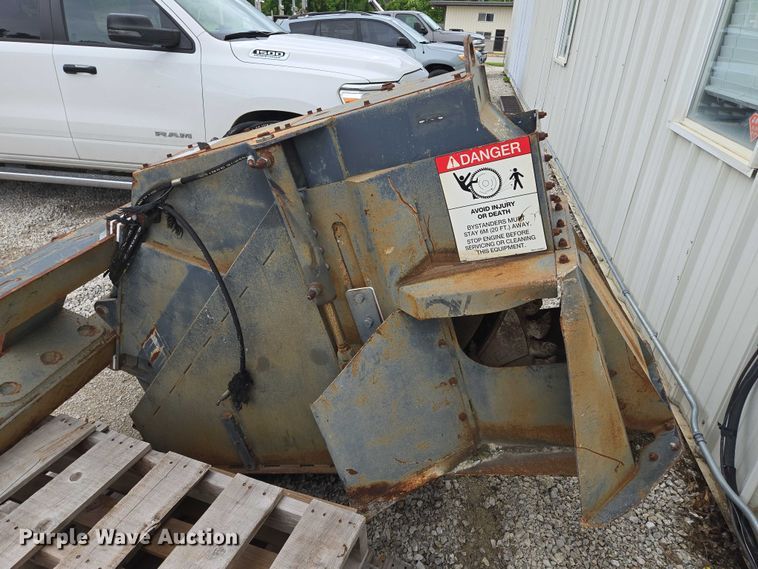 image for item EF1538 Bobcat WS18 skid steer rock saw