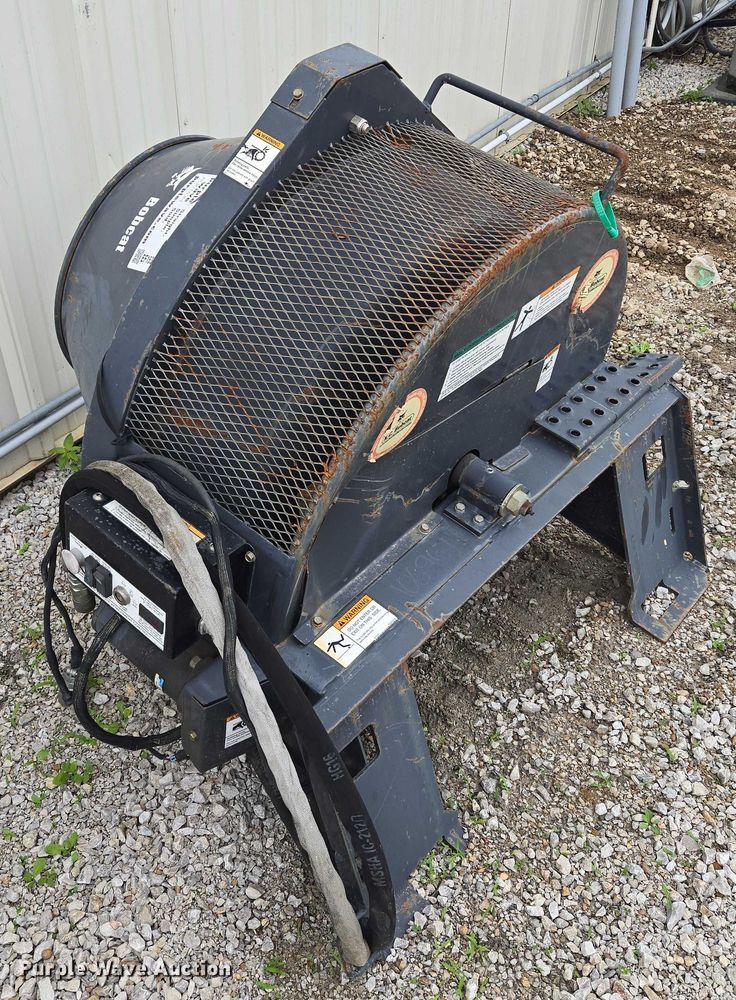 image for item EF1539 Bobcat MI Mixer skid steer concrete mixer