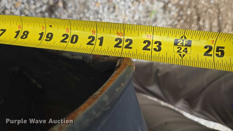 image for item EF1539 Bobcat MI Mixer skid steer concrete mixer