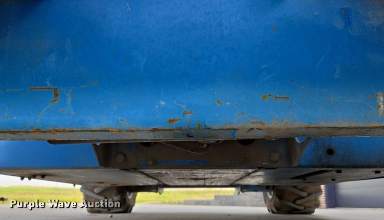 image for item EF1546 2000 Genie GS-2668 RT scissor lift