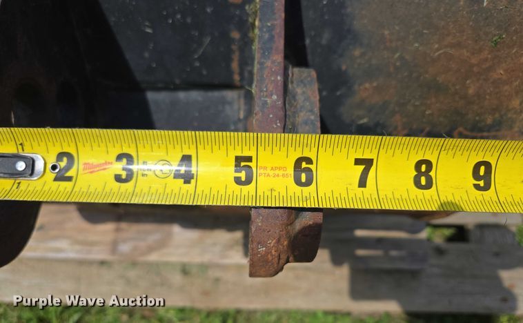 image for item EF1549 Backhoe bucket