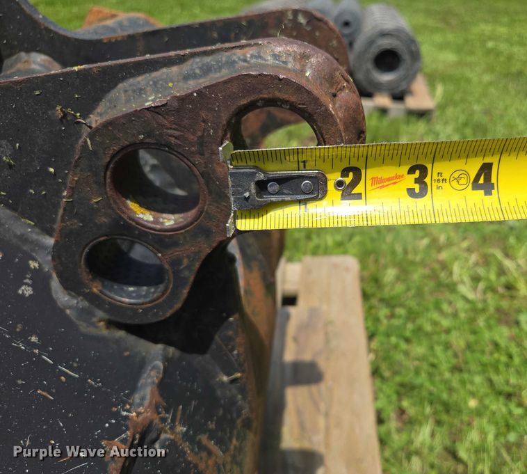 image for item EF1549 Backhoe bucket