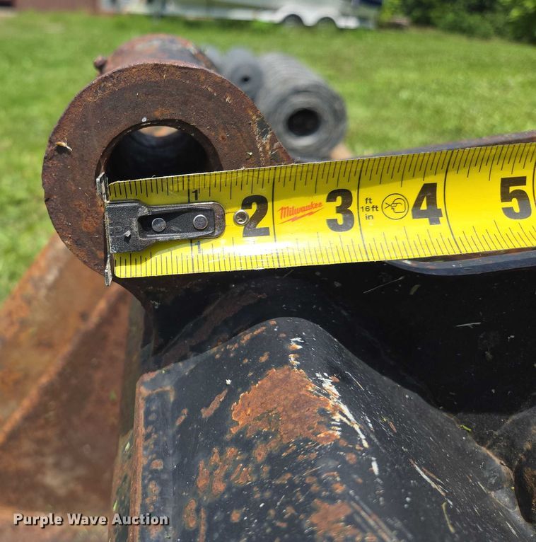 image for item EF1549 Backhoe bucket