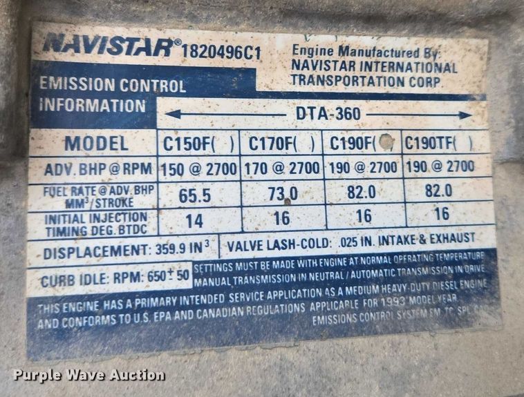 image for item EF1561 1993 International 4700 dump truck