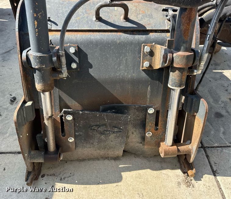 image for item EF2056 Bobcat skid steer cold planer