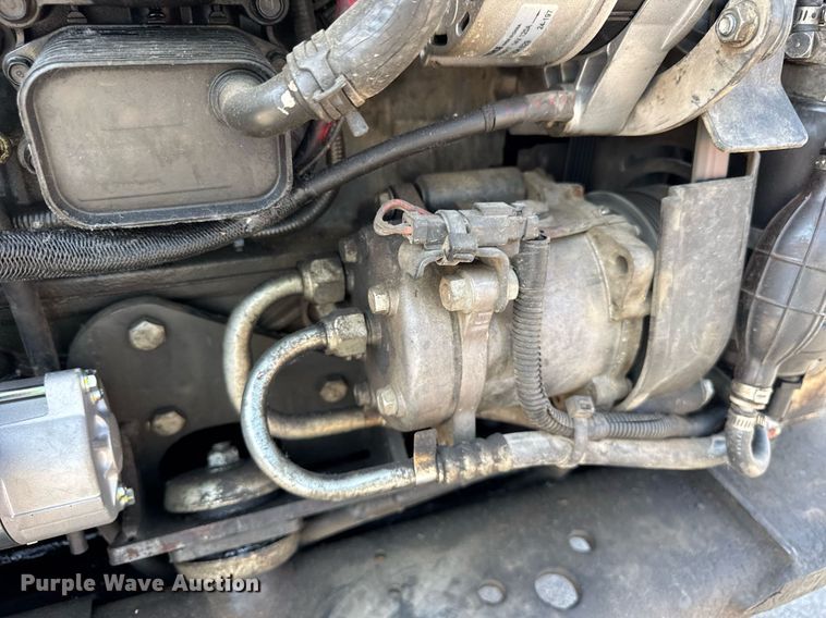 image for item EF2057 2018 Bobcat S770 skid steer loader