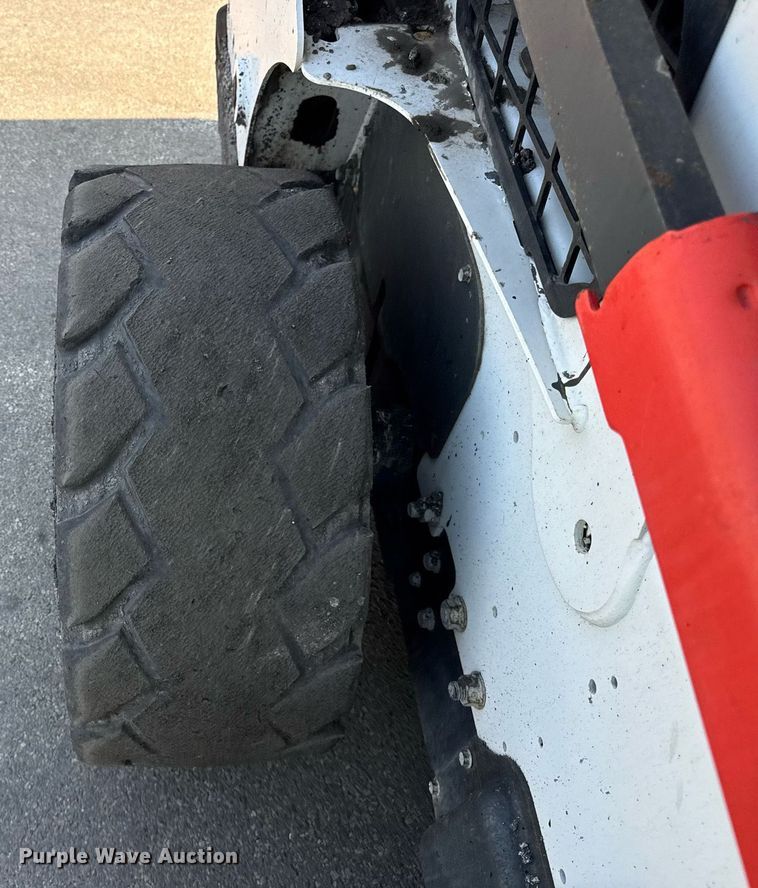 image for item EF2057 2018 Bobcat S770 skid steer loader