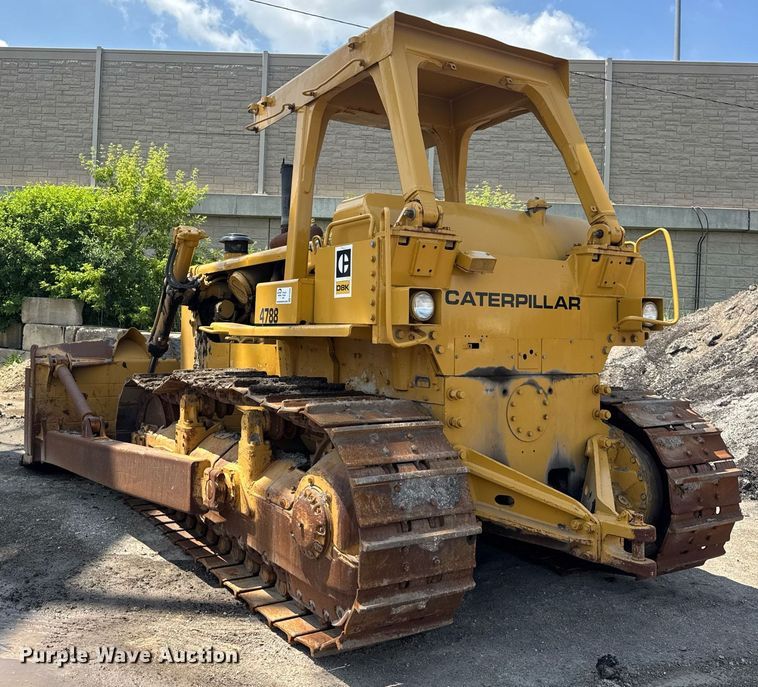 image for item EF2058 1979 Caterpillar D8K dozer