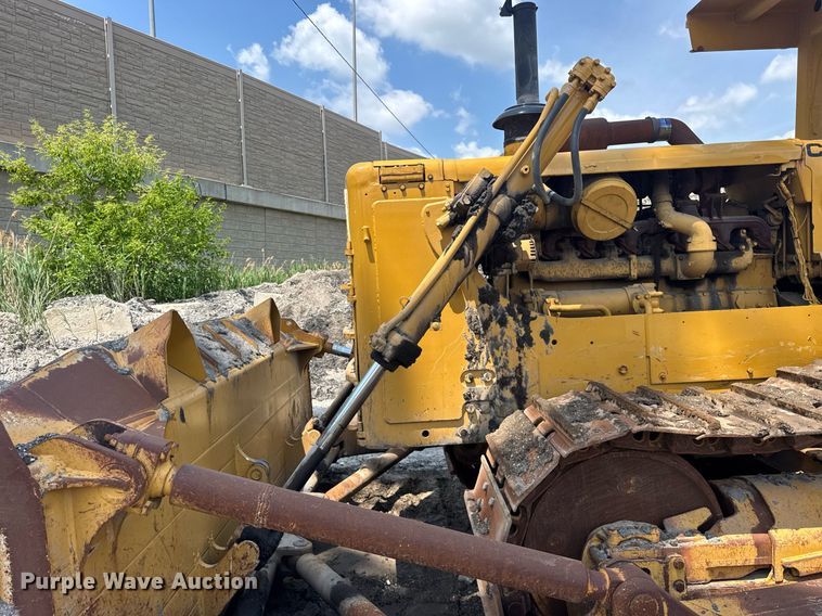 image for item EF2058 1979 Caterpillar D8K dozer