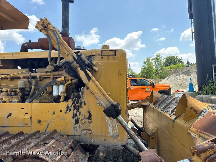 image for item EF2058 1979 Caterpillar D8K dozer