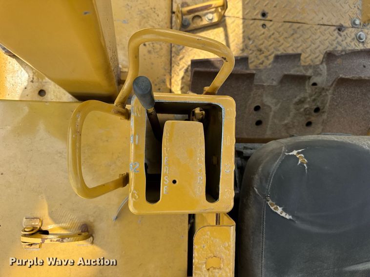 image for item EF2058 1979 Caterpillar D8K dozer