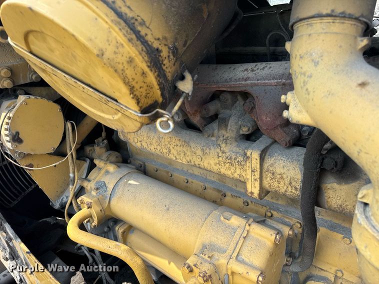 image for item EF2058 1979 Caterpillar D8K dozer