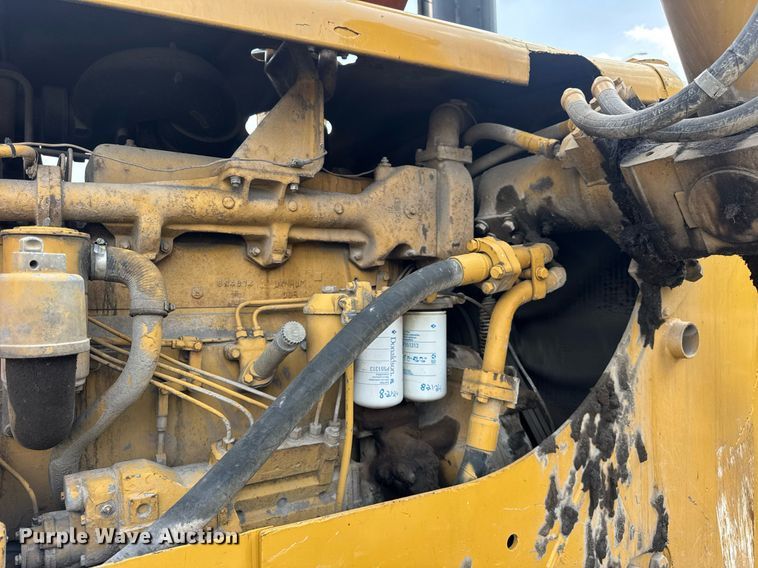 image for item EF2058 1979 Caterpillar D8K dozer