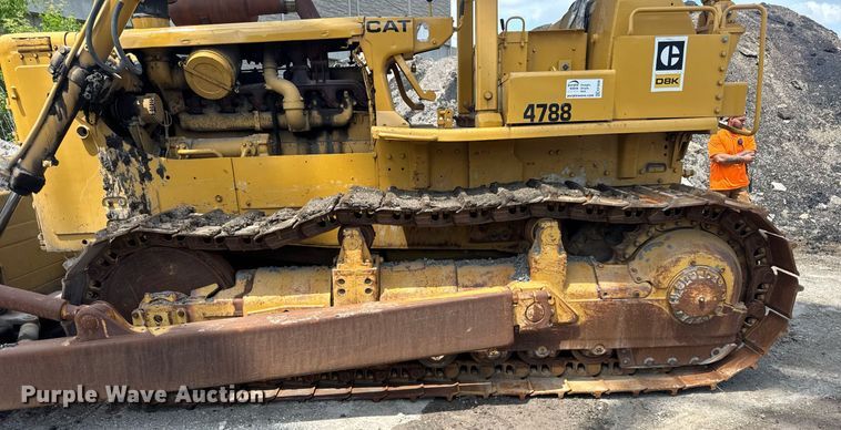 image for item EF2058 1979 Caterpillar D8K dozer