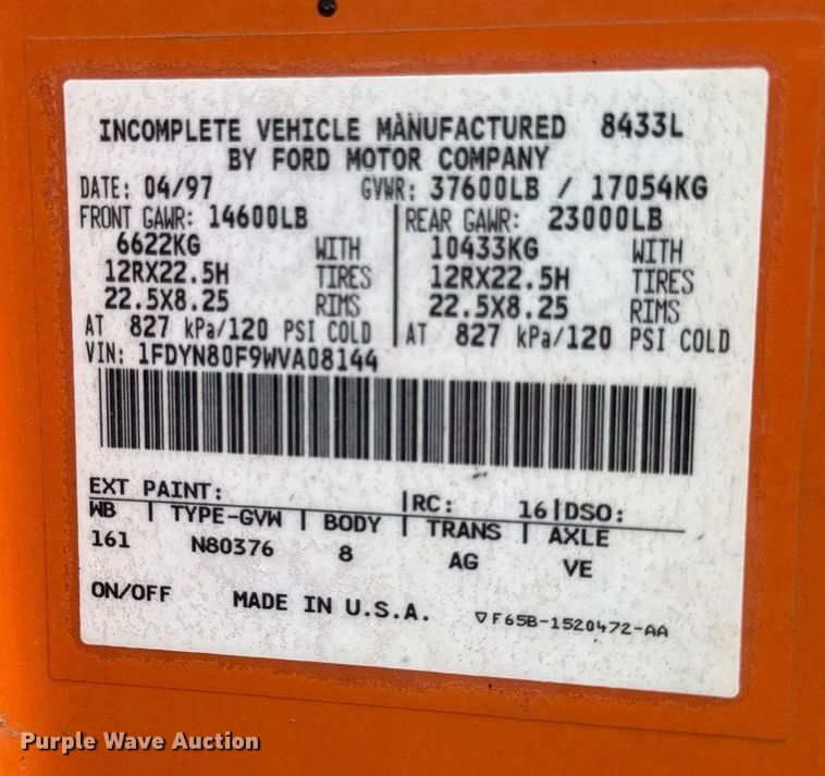 image for item EF2063 1998 Ford L8501 dump truck