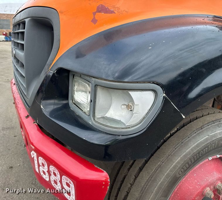 image for item EF2066 2001 Ford F750 Super Duty dump truck