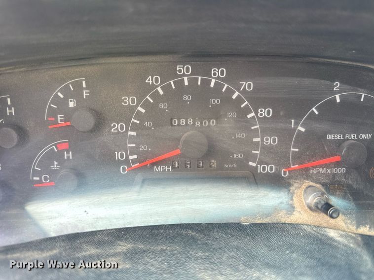 image for item EF2066 2001 Ford F750 Super Duty dump truck