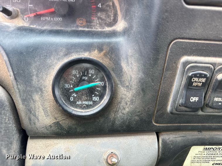 image for item EF2066 2001 Ford F750 Super Duty dump truck