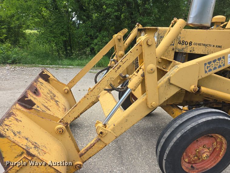 image for item EF3564 1974 Case 480B Construction King backhoe