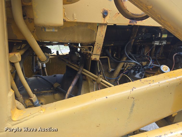 image for item EF3564 1974 Case 480B Construction King backhoe