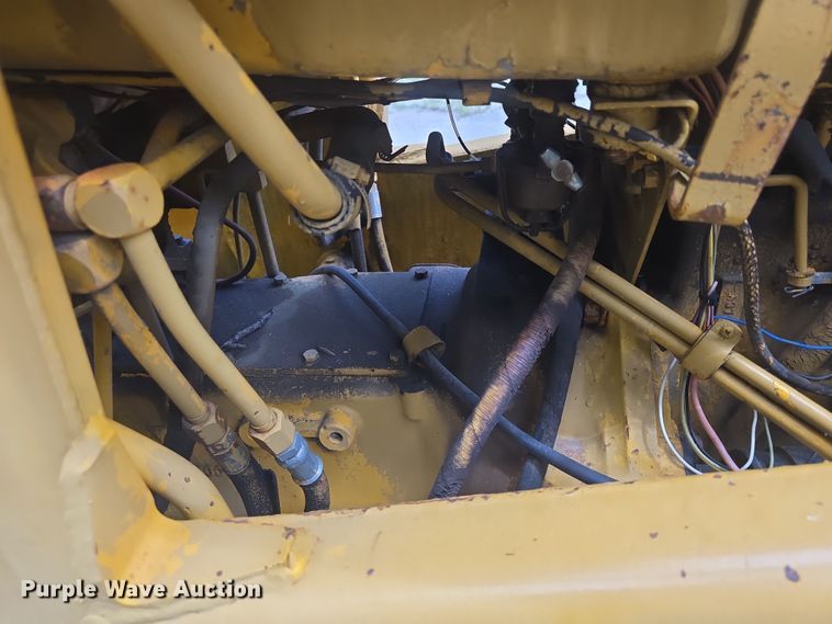 image for item EF3564 1974 Case 480B Construction King backhoe