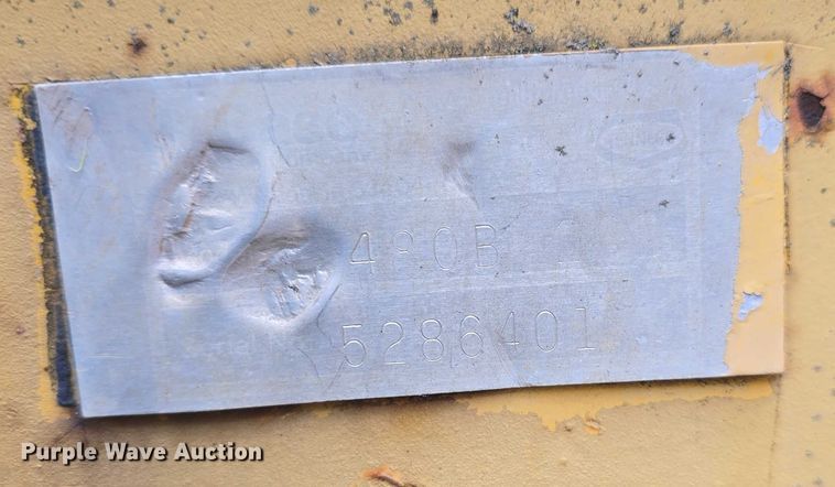 image for item EF3564 1974 Case 480B Construction King backhoe