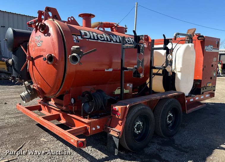 image for item EG2589 2010 Ditch Witch FX60 vacuum excavator