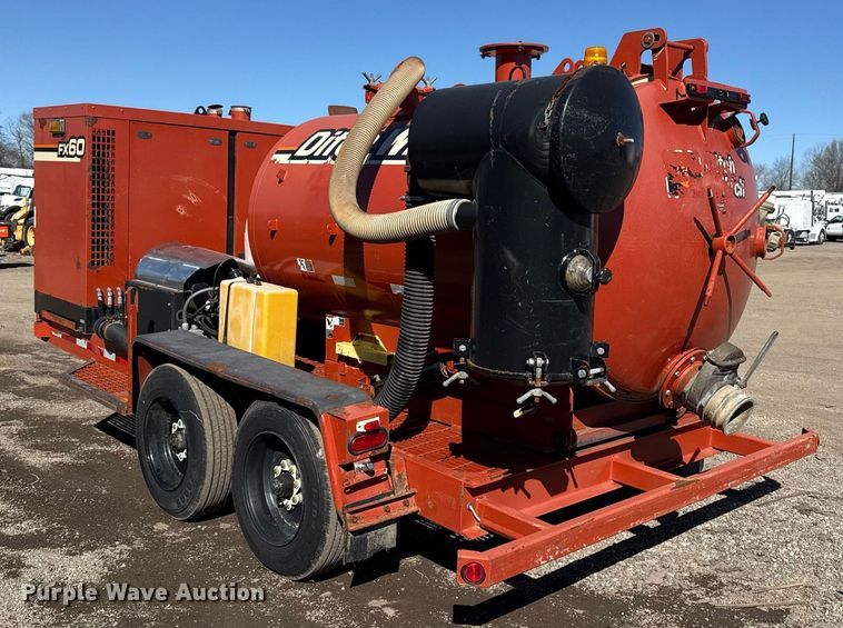 image for item EG2589 2010 Ditch Witch FX60 vacuum excavator