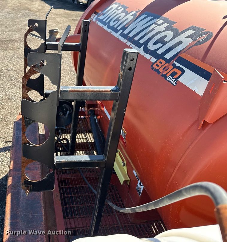 image for item EG2589 2010 Ditch Witch FX60 vacuum excavator