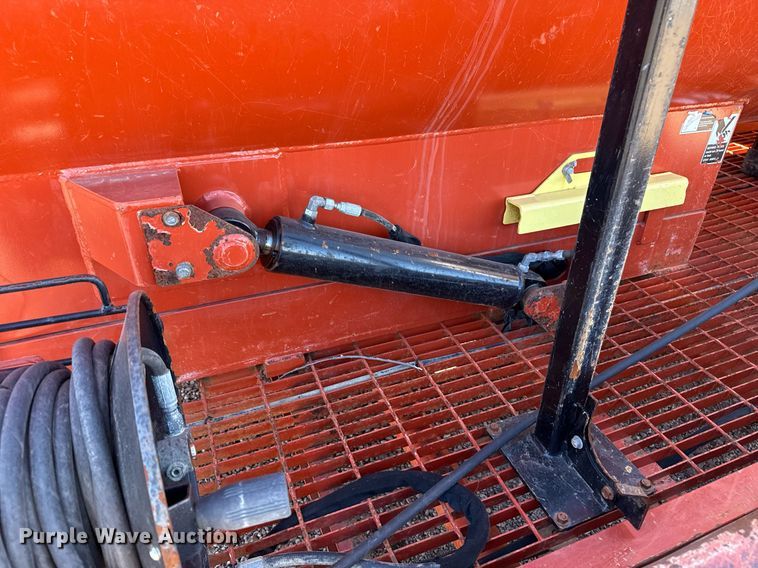 image for item EG2589 2010 Ditch Witch FX60 vacuum excavator