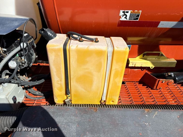 image for item EG2589 2010 Ditch Witch FX60 vacuum excavator