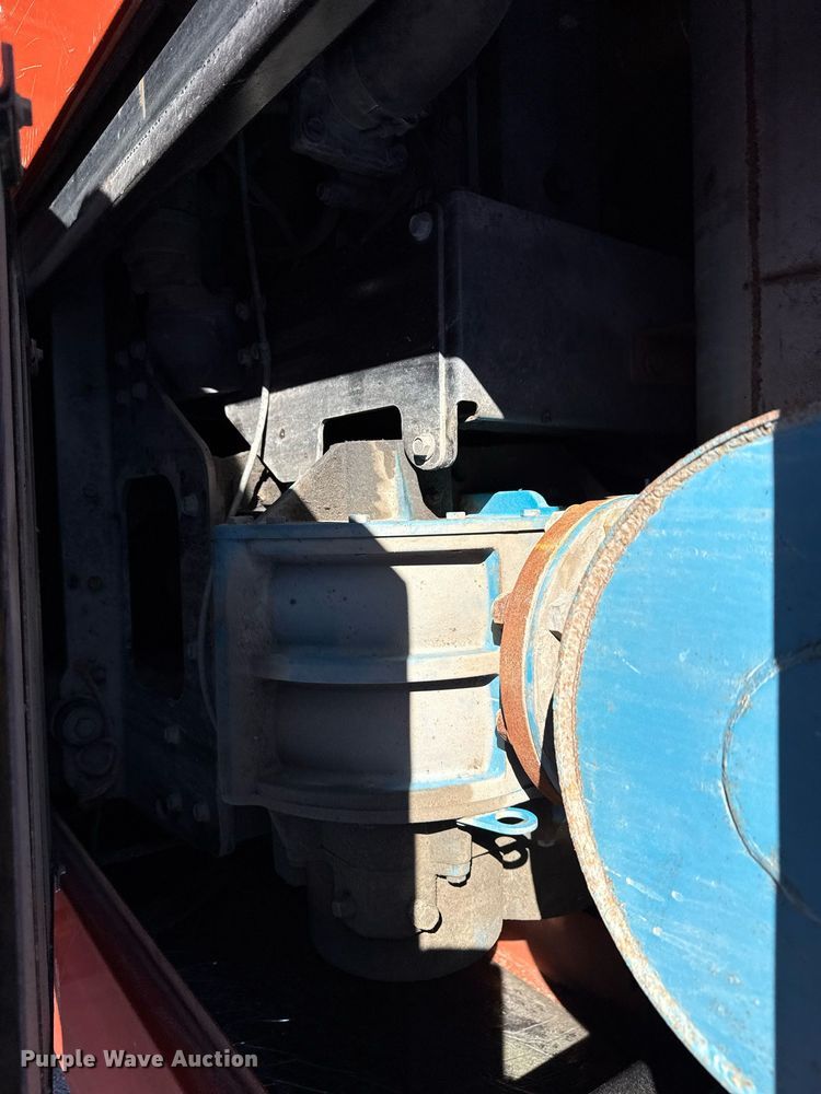 image for item EG2589 2010 Ditch Witch FX60 vacuum excavator