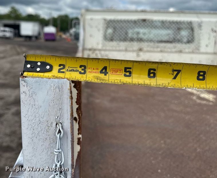 image for item EG5829 1993 Ford F700 dump flatbed truck